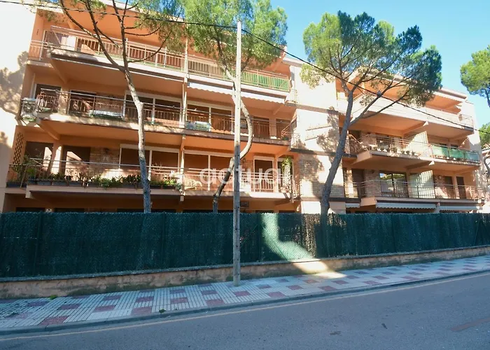 Διαμέρισμα Santa Marina 13 *