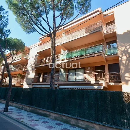 Santa Marina 13 * بلاتجا ذارو