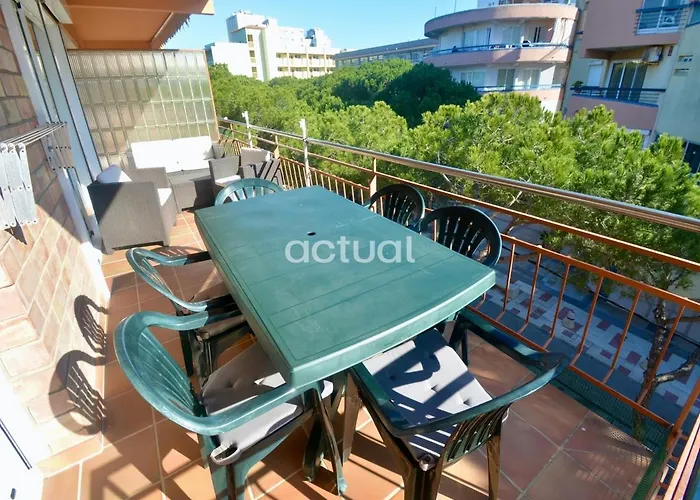 Santa Marina 13 普拉加德阿罗